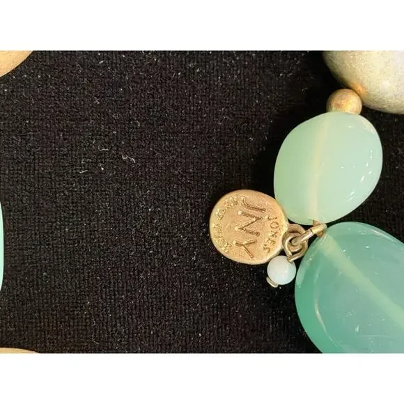 JONES of NEW YORK, JNY, Necklace & Bracelet Set, Gold Tone Chain & Stones - Picture 4 of 11